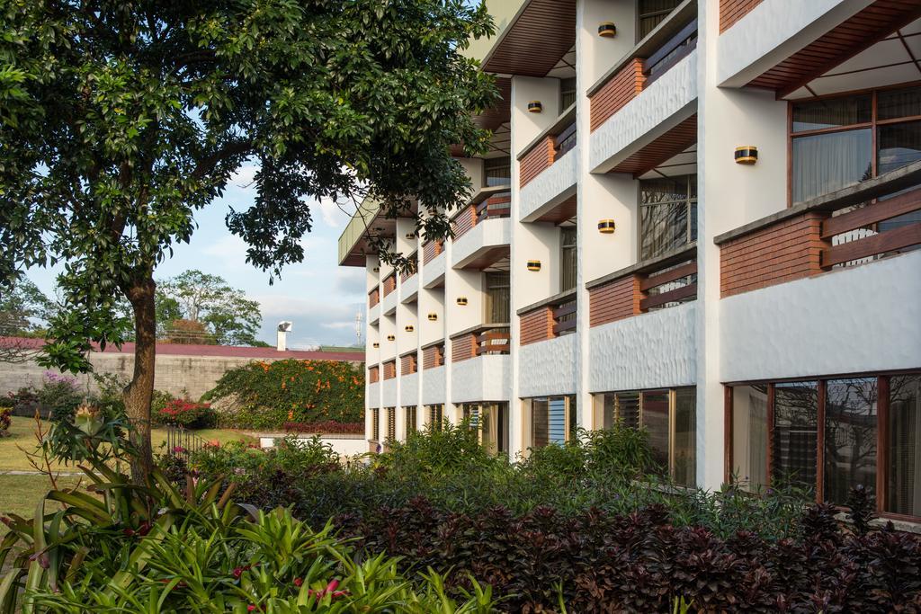 Hotel Bougainvillea San Jose Santo Domingo De Heredia ภายนอก รูปภาพ